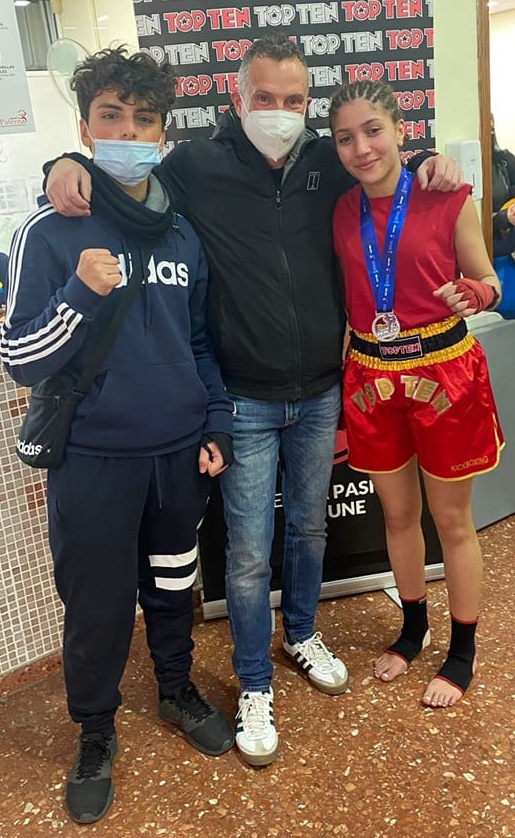 sara plata martin bronce