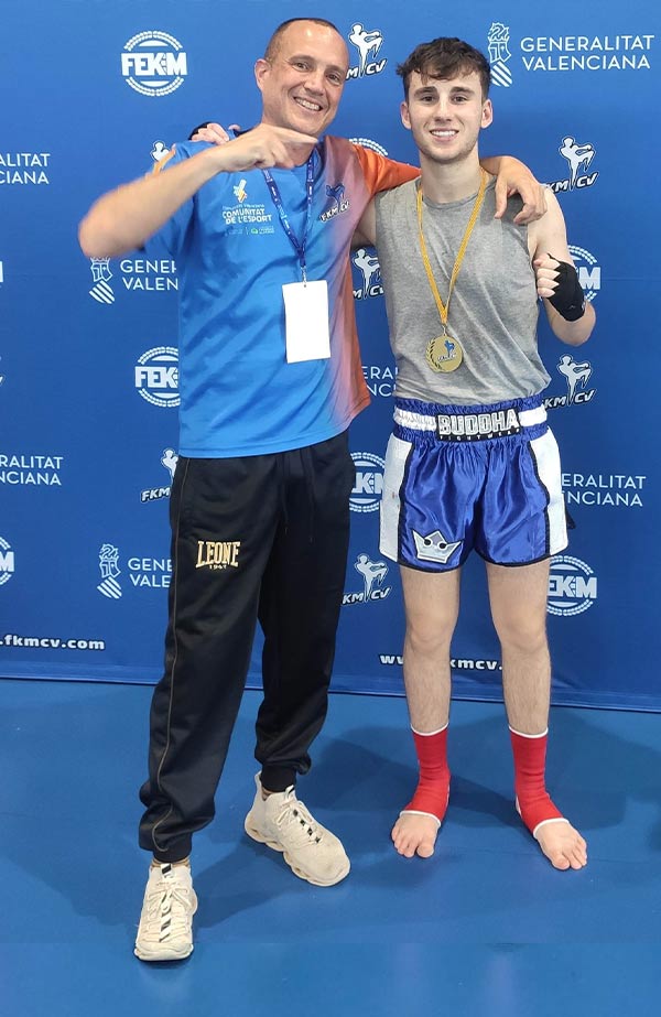 oro light contact jorge